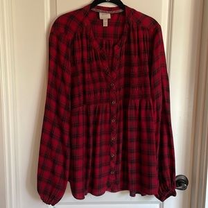 Long sleeve plaid shirt